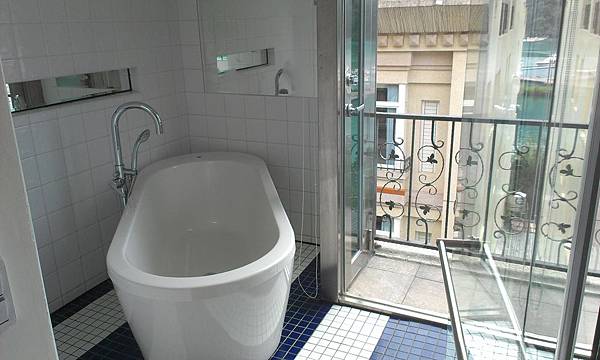 IMAG0136.jpg IMAG0136.jpg