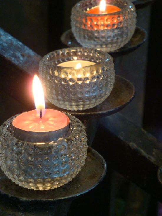 4. CANDLE.JPG 4. CANDLE.JPG