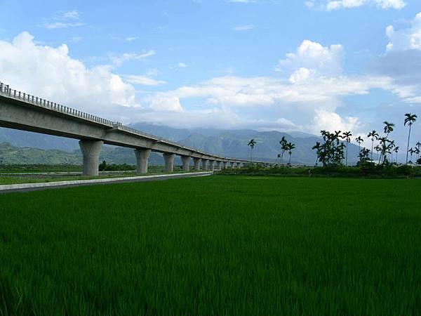 客城，未來花東線的高架橋