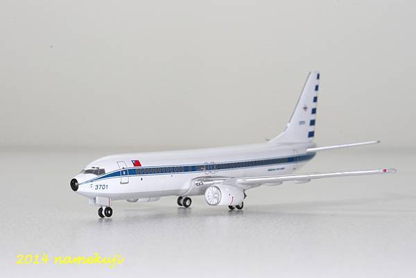 Boeing 737-800 ROCAF #3701一代塗裝