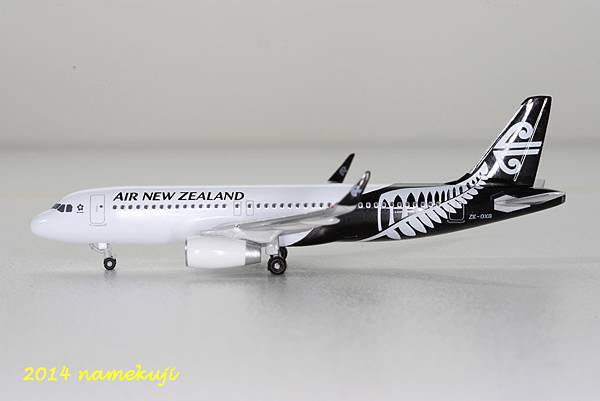 Airbus A320-200 NZ ZK-OXB