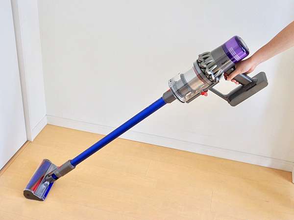 [家電][日本][購物] 日本Dyson V11 Fluffy開箱和使用心得｜V10和V11