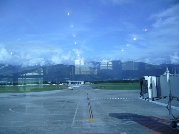 台東機場不小