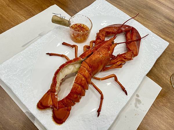 新北美食鶯歌樹林土城大溪板橋桃園美食三峽美食鳶山紅樓海鮮牛排生魚片龍蝦13.jpeg