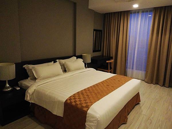 IMG20160709184953.jpg IMG20160709184953.jpg