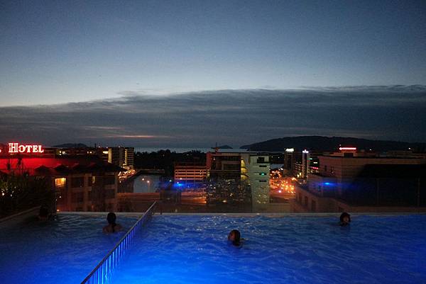 SAM_3552.JPG SAM_3552.JPG