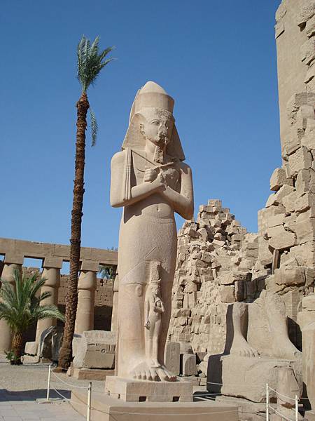 20110516.6 Karnak temple 卡納克神殿,Pinejem雕像(Egypt)