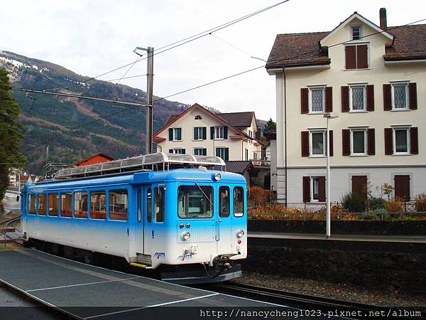 20111215-2 Rigi 藍色路線登山小火車