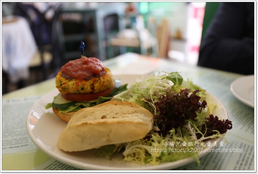 【香港】南ㄚ島 南島書蟲蔬食料理 中西匯聚悠閒小島 發哥的故
