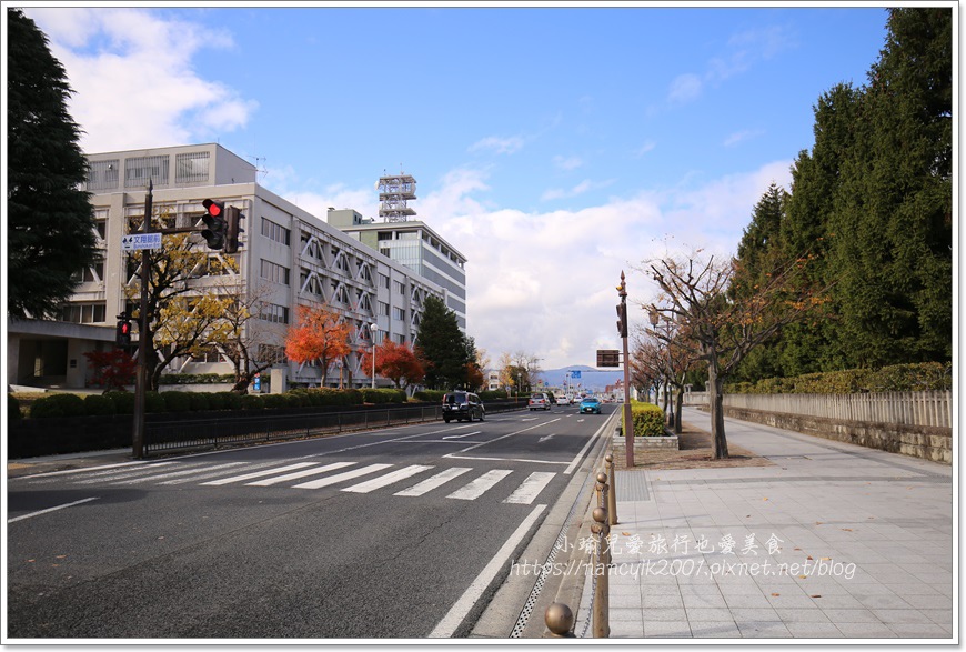 【日本】山形市區便利交通工具 / 小紅巴士東圈・西圈 / 百