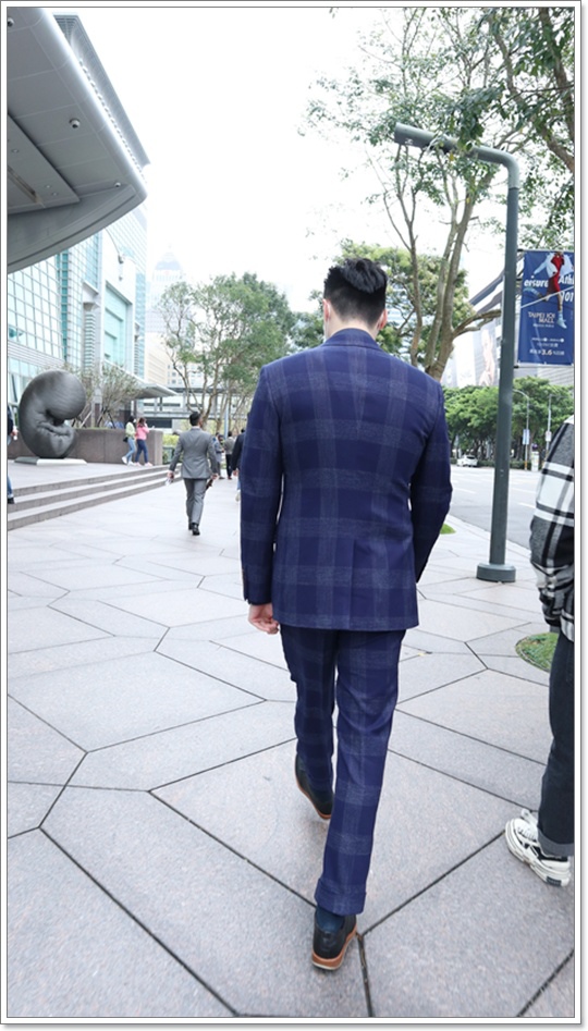 suitwalk行走.JPG suitwalk行走.JPG