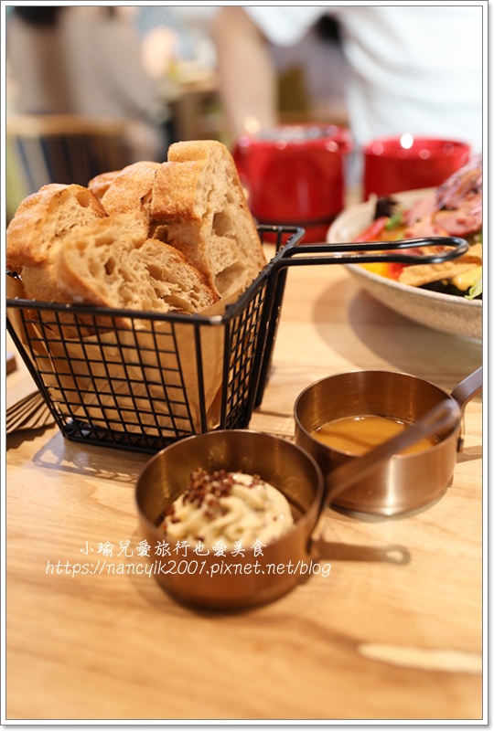 2E5A5962.JPG 2E5A5962.JPG