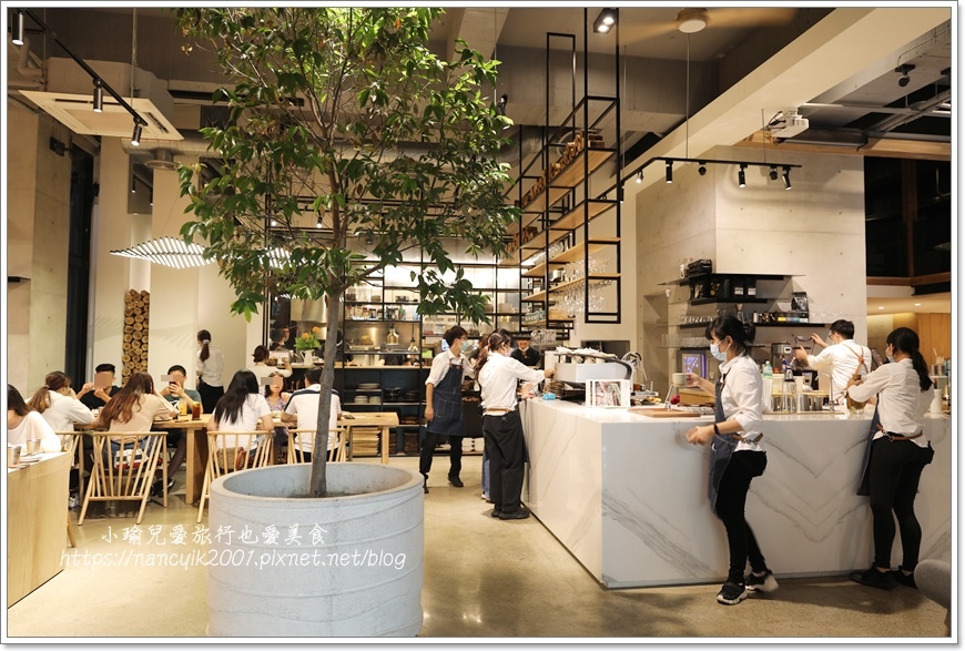 2E5A5977.JPG 2E5A5977.JPG