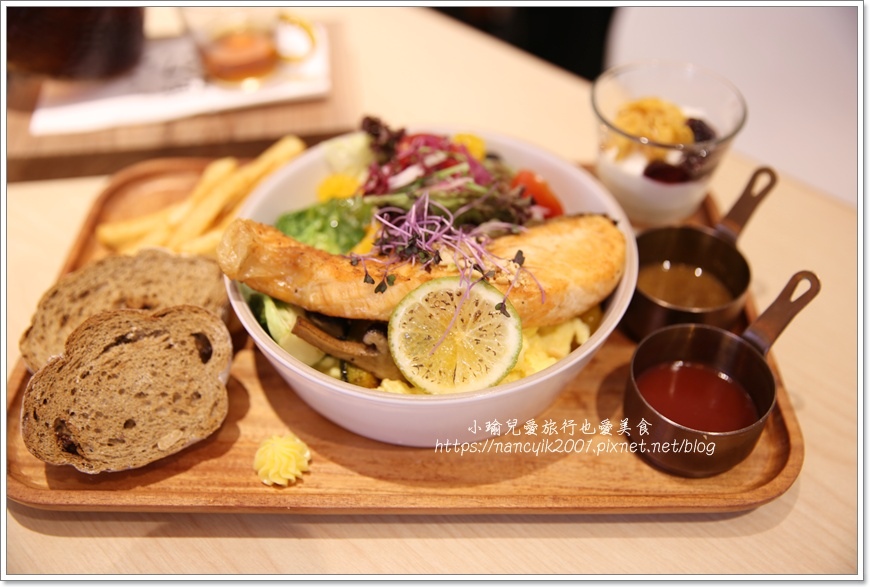 IMG_9102.JPG IMG_9102.JPG