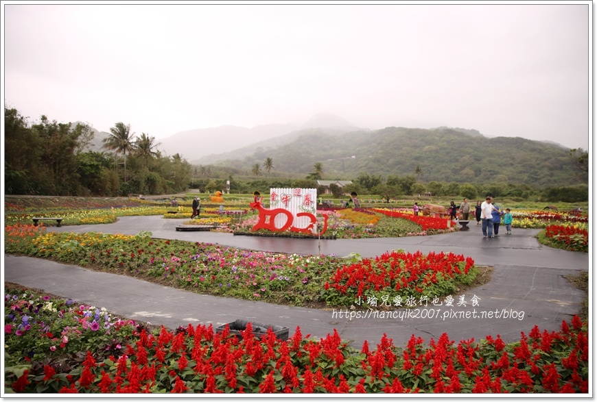 台東 台東景點 21成功花海季金牛迎春 賞花之餘還可逛成功鎮農會買伴手禮 小瑜兒愛旅行也愛美食