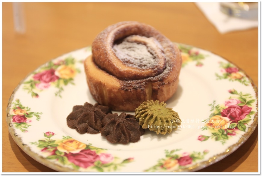 IMG_1114.JPG IMG_1114.JPG