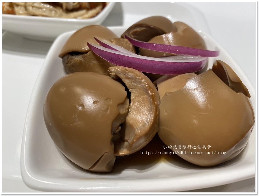 【台北】文湖21雞湯麵 / 內湖最文青的麵店 / 台灣之光拳 【台北】文湖21雞湯麵 / 內湖最文青的麵店 / 台灣之光拳