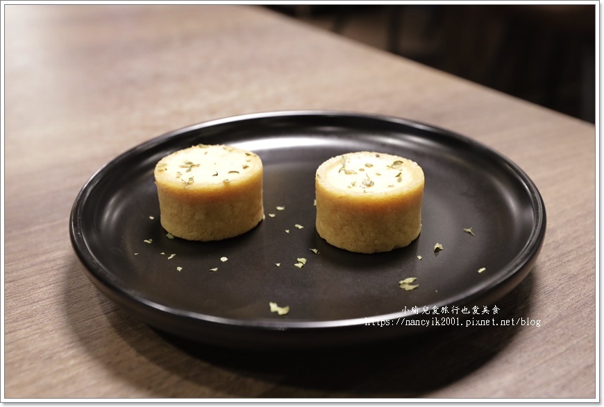 【桃園】金蒔鍋物站前店 / 桃園火車站火鍋 / 桃園鍋物聚餐 【桃園】金蒔鍋物站前店 / 桃園火車站火鍋 / 桃園鍋物聚餐