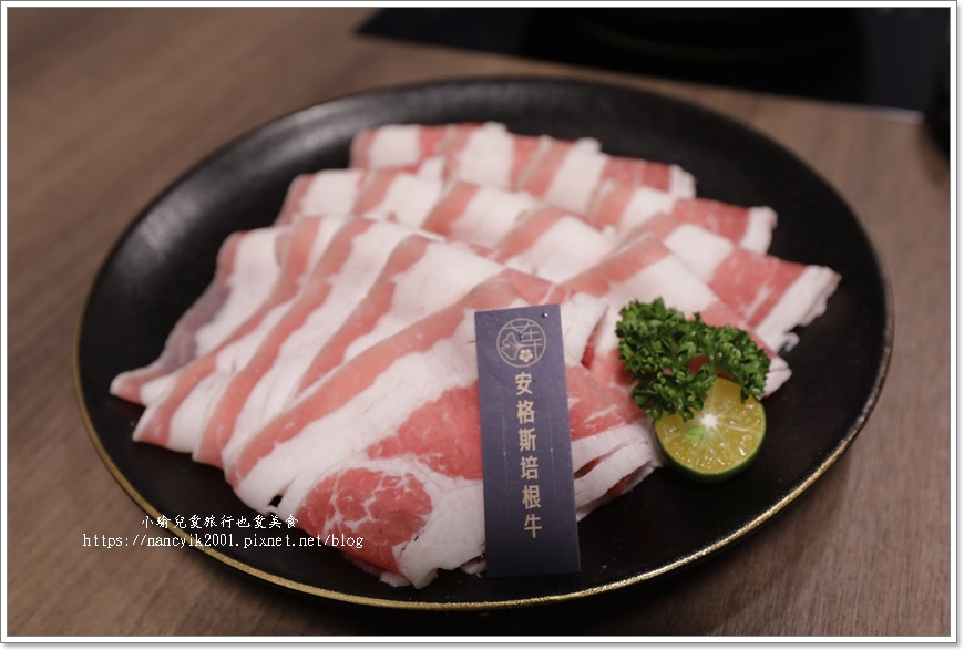 【桃園】金蒔鍋物站前店 / 桃園火車站火鍋 / 桃園鍋物聚餐 【桃園】金蒔鍋物站前店 / 桃園火車站火鍋 / 桃園鍋物聚餐