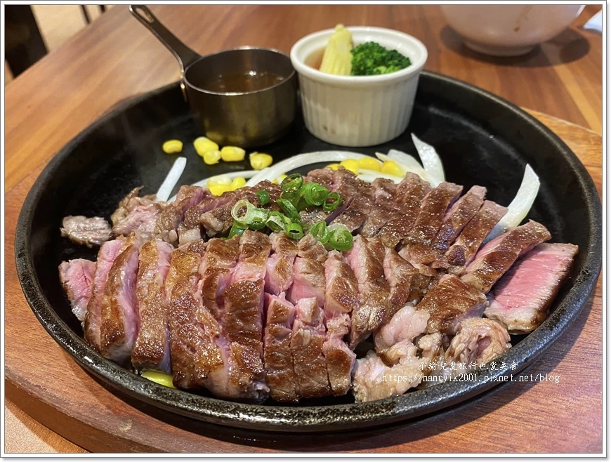 【桃園】炙り庵steak牛排 【桃園】炙り庵steak牛排