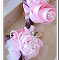 粉色玫瑰胸花組-1.jpg