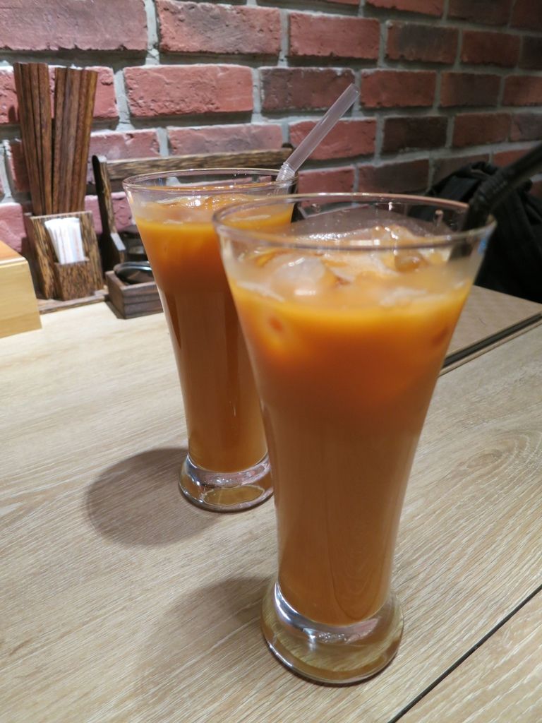 IMG_4945.JPG IMG_4945.JPG