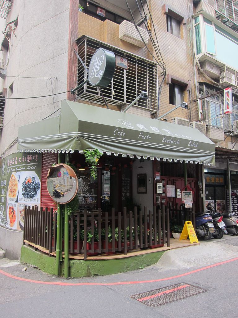 IMG_4947.JPG IMG_4947.JPG