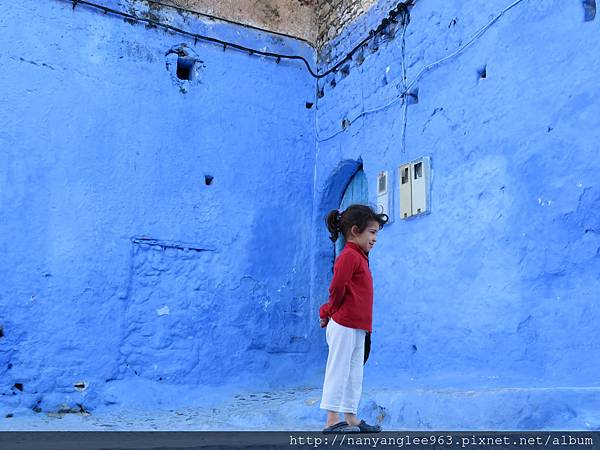 Girl in Chefchaouen