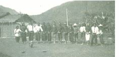 1930年代淺井惠倫所拍攝的小林-牽戲 1930年代淺井惠倫所拍攝的小林-牽戲