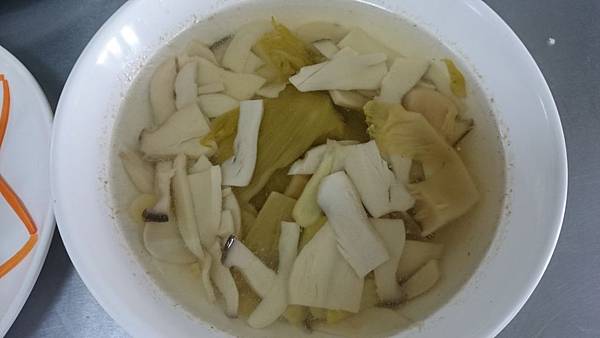 302A酸菜鮑片湯 302A酸菜鮑片湯