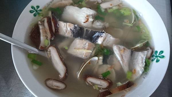 虱目魚湯 虱目魚湯