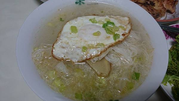 麻油雞蛋麵線~古早味好滋味 麻油雞蛋麵線~古早味好滋味