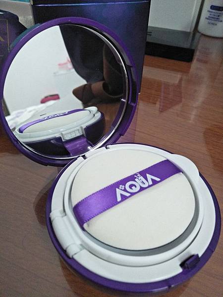 AQUA極光感玻尿酸SRC氣墊粉餅 試用