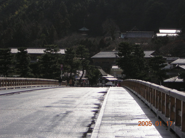 071.0117嵐山渡月橋-嵐山飯店的豆皮烏龍麵真是極品.JPG 071.0117嵐山渡月橋-嵐山飯店的豆皮烏龍麵真是極品.JPG