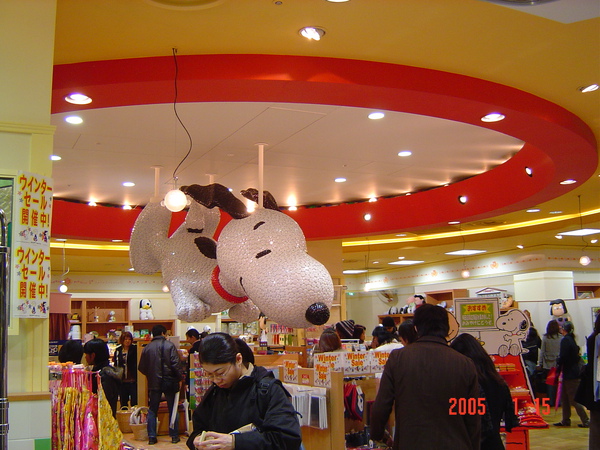 04.0115HEP FIVE 4F-飛天SNOOPY.JPG