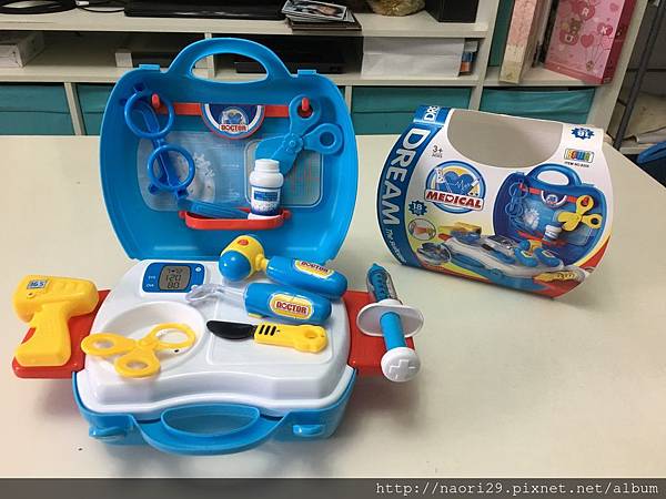 [社團團購] 手提玩具箱(共8款)-醫生款開箱文