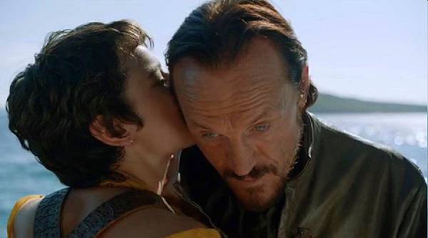 封面.mp4)[00.26.32.674]