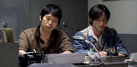 (殺人回憶_BD中字高清.rmvb)[00.09.53.551]