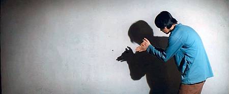 (母親_BD中字1280x720高清版.rmvb)[00.26.26.370]