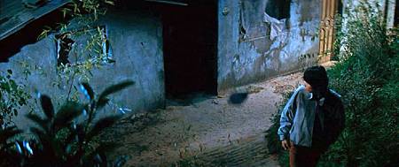 (母親_BD中字1280x720高清版.rmvb)[00.20.35.608]