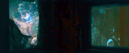 (母親_BD中字1280x720高清版.rmvb)[01.40.10.416]