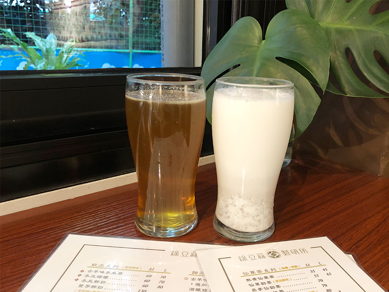 綠豆蒜製研所也有飲品
