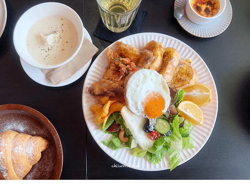 嶼里with you早午餐份量大，店家人氣商品