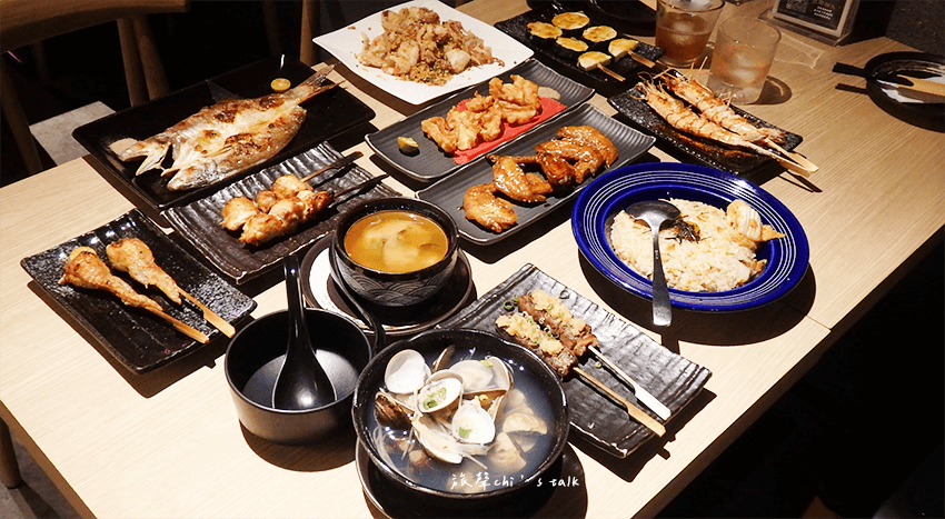 一號基地餐點選擇豐富，從串燒、炸物、烤物、到主食、湯都有