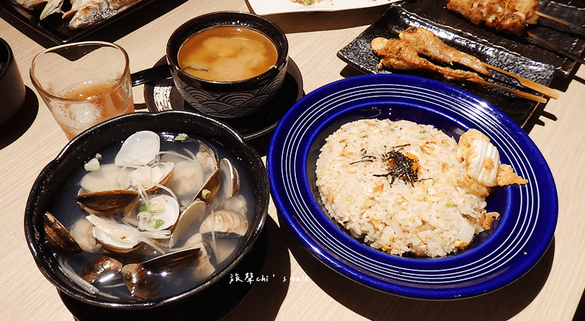 一號基地板橋店主食、酒蒸蛤蠣鮮甜