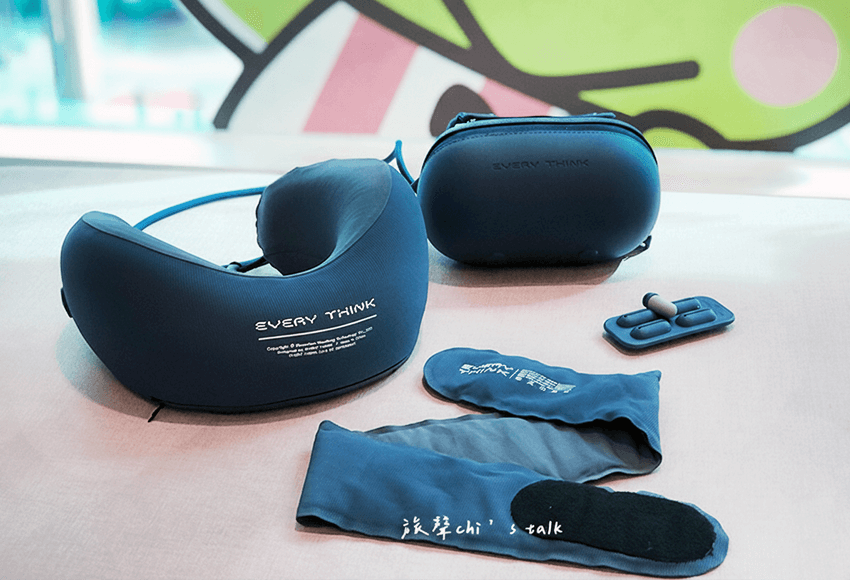 everythink旅行三件組全組展示 EVERYTHINK旅行三件組內容物含頸枕、眼罩、耳塞、收納盒