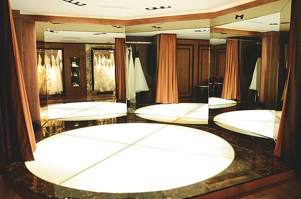 婚紗,婚紗照,蘿亞婚紗,台北婚紗推薦,中山北路婚紗推薦,台北婚紗照,台北婚紗攝影,台灣婚紗 15.jpg