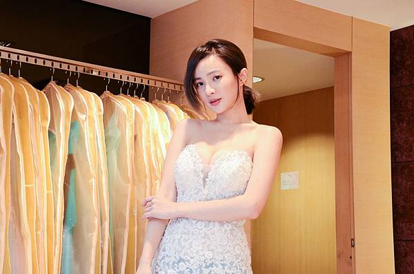 婚紗,婚紗照,蘿亞婚紗,台北婚紗推薦,中山北路婚紗推薦,台北婚紗照,台北婚紗攝影,台灣婚紗 17.jpg