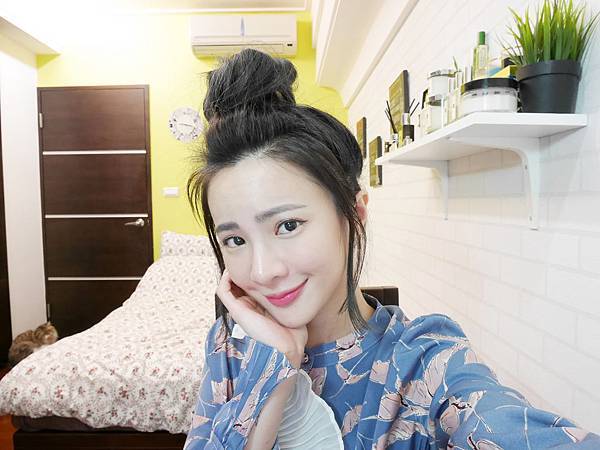 ♥愛變髮♥(附影音)超好上手!短髮女孩的丸子頭!(長髮也適用)