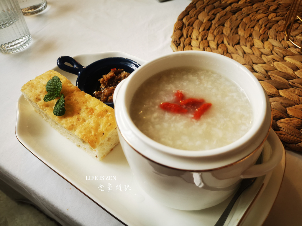 Routine coffee｜南港美食．昆陽捷運站｜菜單、訂位｜場地租借.慶生活動包場 (27).jpg